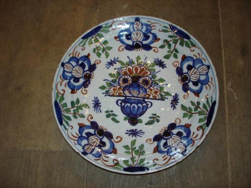 Assiette en Delft XVIII eme