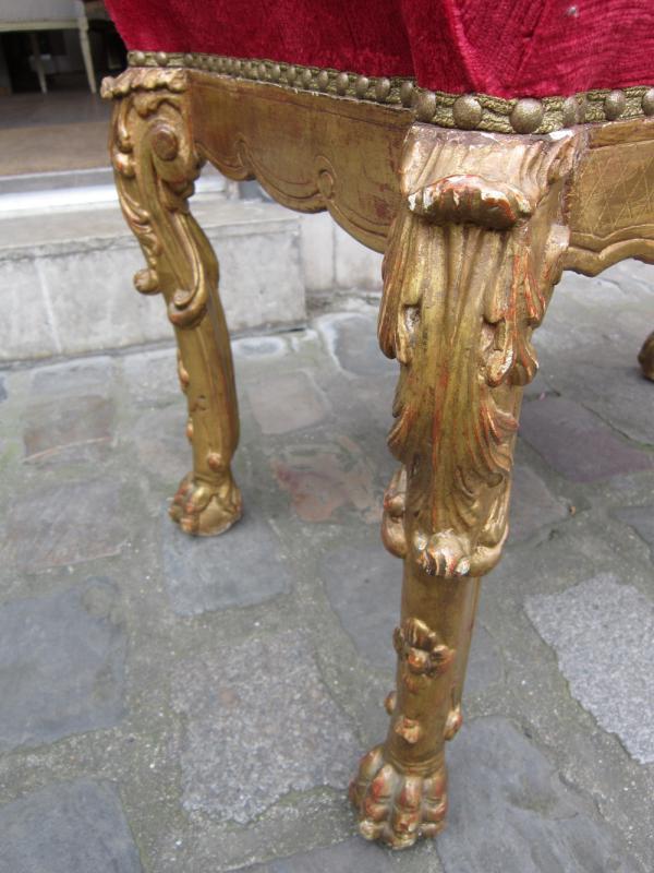 banquette en bois doré Louis XIV 